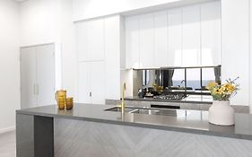 Meriton Suites Surfers Paradise